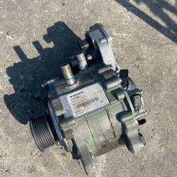 Alternator VOLVO V60 D6 HYBRID 2014+ 30659150