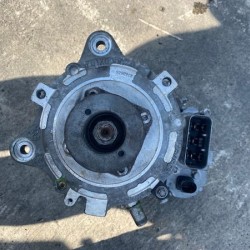 Alternator VOLVO V60 D6 HYBRID 2014+ 30659150