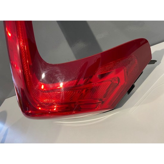 Rear right taillight VOLVO V40 2012+ 31395845