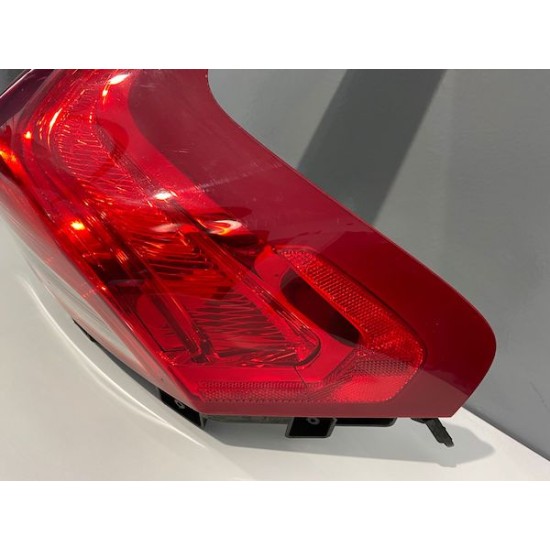 Rear right taillight VOLVO V40 2012+ 31395845