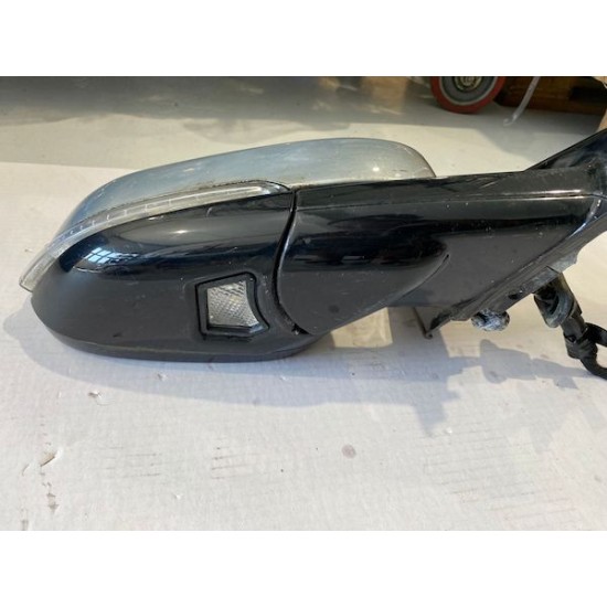 Right side view mirror electric with light and led signaling 8 wires Volvo V40 2012-2019 31278140