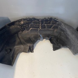 Rear left wheel arch liner VOLVO XC60 2018-2023 32392474