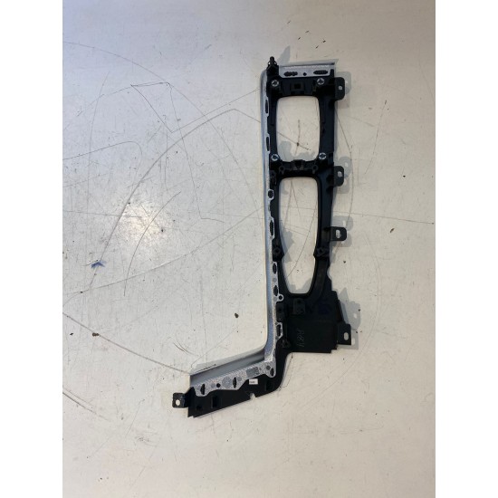 Automatic Transmission Shift Cover Plate Volvo S60 V60 V600CC XC60 2018-2023 31469435 31448221 Automatic Transmission Shift Cover Plate Volvo S60 V60 V600CC XC60 2018-2023 31469435 31448221