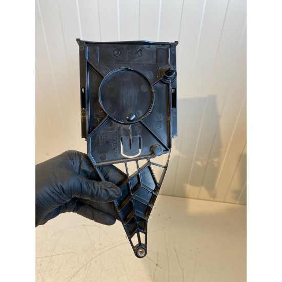 Trunk bootlid tailgate control unit VOLVO XC60 2018+ 32357496 31676624 31419677 32448577 Trunk bootlid tailgate control unit VOLVO XC60 2018+ 32357496 31676624 31419677 32448577