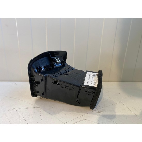 Dashboard air vent cover left VOLVO XC60 2018+ 31477272 31417691 31417572