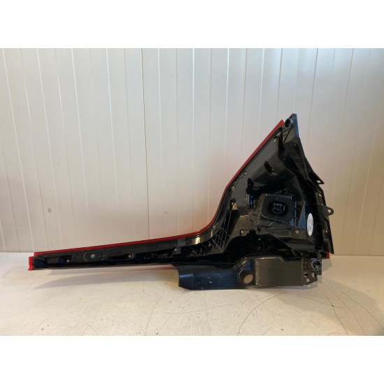 Tailight Left VOLVO XC60 2018-2023 31689689 32228914