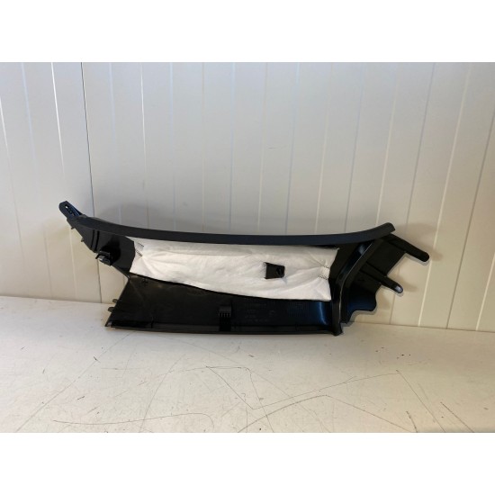 Ornament stanga stalp C sus VOLVO XC60 2018+ 31426887 31479012