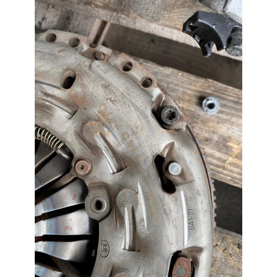 Clutch kit Volvo XC60 XC90 XC70 S60 V60 S80 V70 31437169 31437170 31325498 31437538 31492036