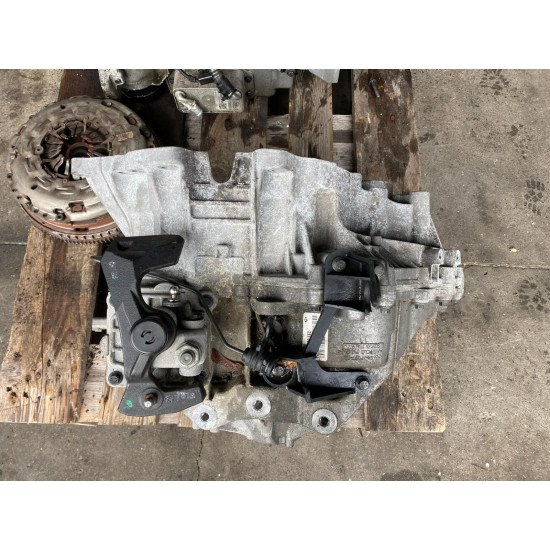 Manual gearbox B4204T37 M66 VOLVO V60 2017 36010332 1285376
