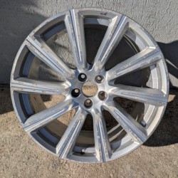 1x Volvo OEM Wheel 10-spoke INSCRIPTION Rim 20" XC90 XC60 XC70 XC40 S90 V90 S60 31362277