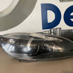 Right headlight xenon Volvo V40 2012+ 31283333 