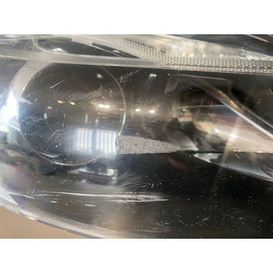 Right headlight xenon Volvo V40 2012+ 31283333 