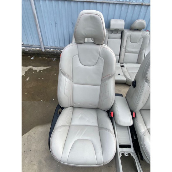 Interior complet Volvo V40 Ocean Race 2012+ Interior complet Volvo V40 Ocean Race 2012+