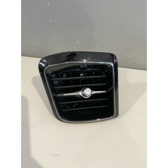 Ornament grila aer bord dreapta VOLVO XC60 2018+ 31417692 31477273