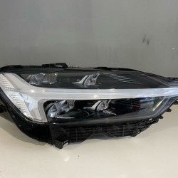 Far dreapta FULL LED VOLVO XC60 FACELIFT 2021+ 32404706