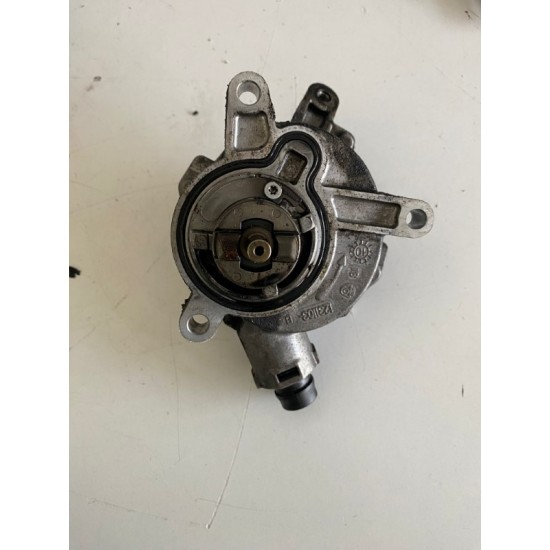 Vacuum pump Volvo S60 V60 S80 V70 XC70 XC60 C30 V50 XC90 31219463 31375106 Vacuum pump Volvo S60 V60 S80 V70 XC70 XC60 C30 V50 XC90 31219463 31375106