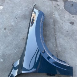 Aripa dreapta fata Volvo XC90 2016+ 31651676