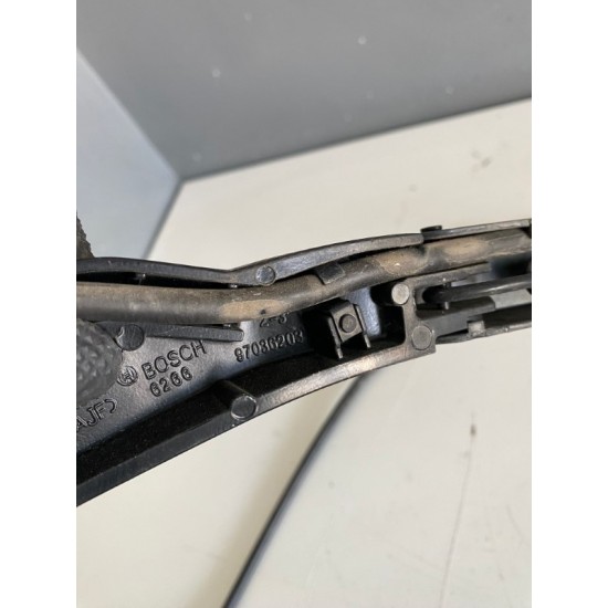Brat stergator dreapta fata VOLVO S90 V90 XC90 2016+ 31395052 31391847 Brat stergator dreapta fata VOLVO S90 V90 XC90 2016+ 31395052 31391847