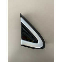 Ornament Aripa Dreapta Volvo V40 31349230 31391031 31391033 31391029 