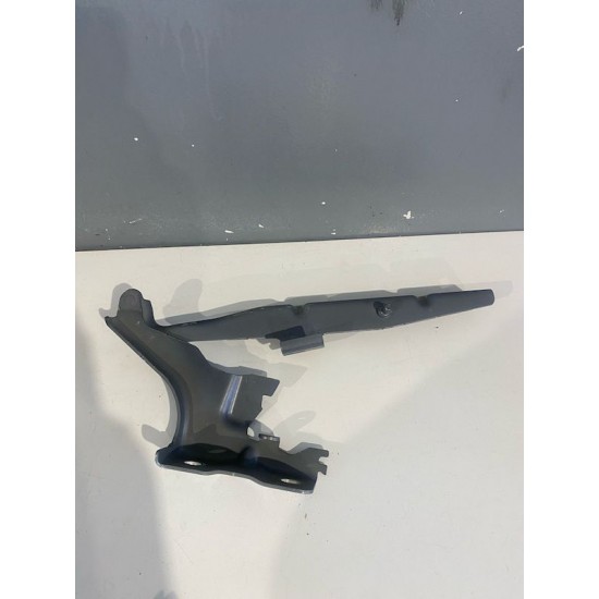 Right hood hinge Volvo XC60 2018+ 31424538