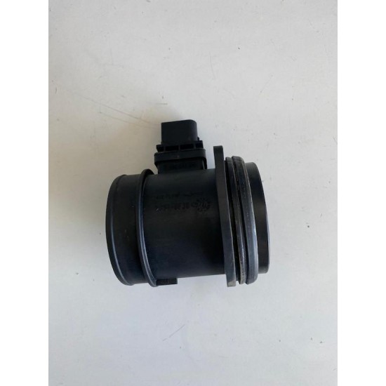 Debitmetru aer 200cp VOLVO XC90 S60 V70 31312734