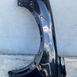 Aripa stanga fata Volvo XC90 2007-2014 30796494