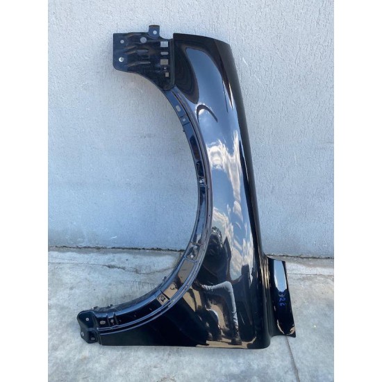 Aripa stanga fata Volvo XC90 2007-2014 30796494 Aripa stanga fata Volvo XC90 2007-2014 30796494