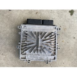 Calculator motor VOLVO V60 D6 HYBRID 2014+ 31355882