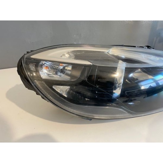 Far xenon dreapta VOLVO V40 2012-2016 31420010 31383161
