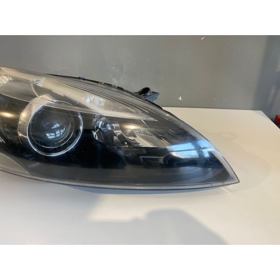 Far xenon dreapta VOLVO V40 2012-2016 31420010 31383161