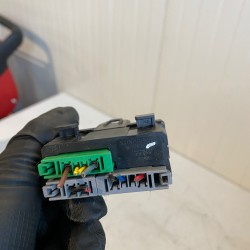 Seat Heater Control Module Front VOLVO C30 V70 XC90 C70 XC70 V60 S80 XC60 V40 31268907