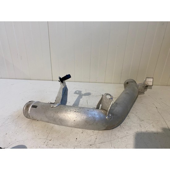 Intercooler charger hose Volvo S60 V60 S90 V90 XC60 XC90 31370288 31370489