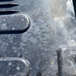 Right under cover Volvo XC60 2018+ 31420483