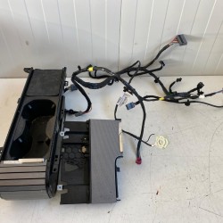 Kit incarcare wireless original VOLVO XC90 XC60 S60 V60 S90 V90 32275469