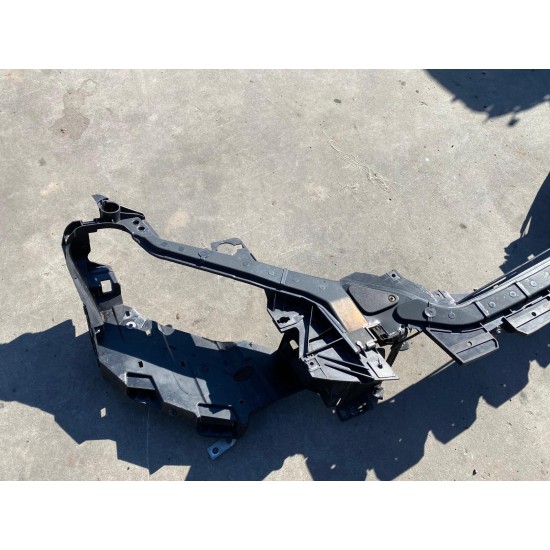 Trager Volvo V40 31299795 31416490 Trager Volvo V40 31299795 31416490