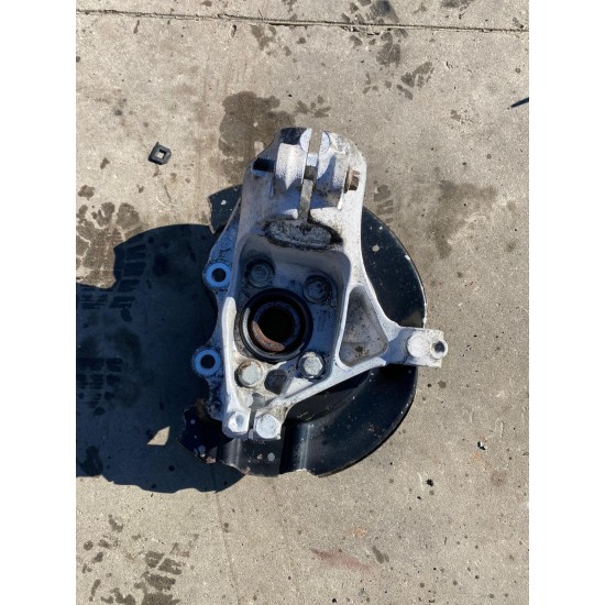 Fuzeta fata dreapta VOLVO V40 2012-2019 31387651 31340231 Fuzeta fata dreapta VOLVO V40 2012-2019 31387651 31340231