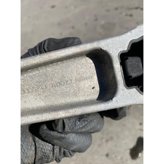Engine mount Volvo V40 2012+ 31359642