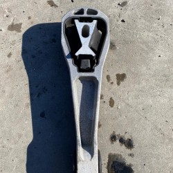 Engine mount Volvo V40 2012+ 31359642
