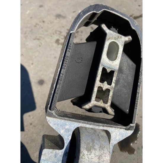 Tampon motor Volvo V40 2012+ 31359655 31359652