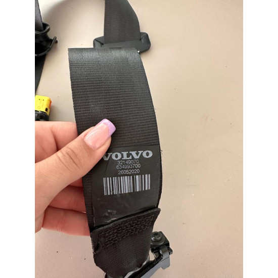 Rear left seatbelt Volvo XC60 32149070