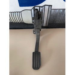 Accelerator pedal Volvo XC60 2009-2017 31290369