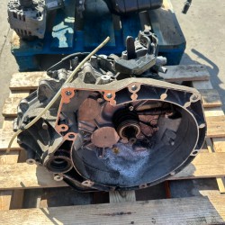 Gearbox manual 1.6 114cp VOLVO S40 V50 C30 C70 2010-2013 31272326 36011557 36011557