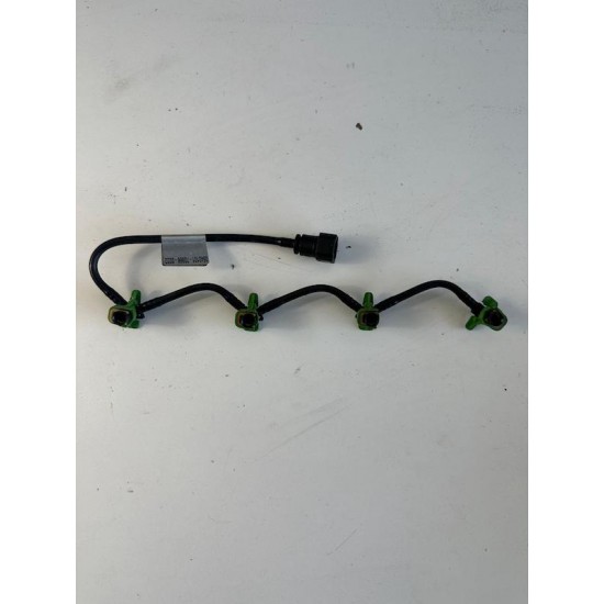 Fuel return pipe hose 1.6 114CP Volvo V40 V50 S40 C30 31355340 1313040 Fuel return pipe hose 1.6 114CP Volvo V40 V50 S40 C30 31355340 1313040