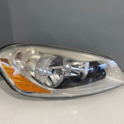 Front right headlight halogen Volvo XC60 2009-2017 30763146 31395469