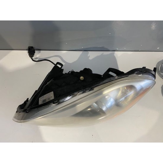 Far stanga halogen Volvo XC60 2009-2017 30763145