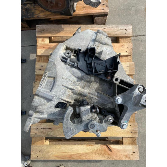 Manual gearbox Volvo S40 V50 2005-2009 8G9R-7002-PF