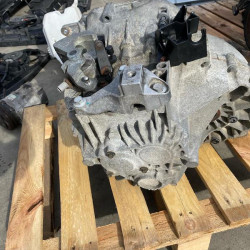 Manual gearbox Volvo S40 V50 2005-2009 8G9R-7002-PF