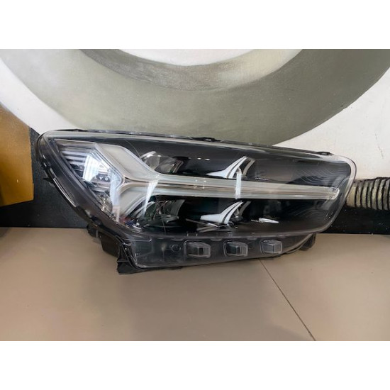 Right headlight VOLVO XC40 2018+ 31655982