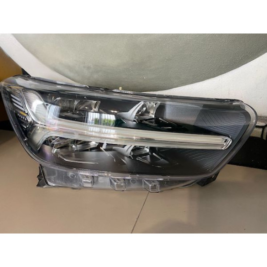 Right headlight VOLVO XC40 2018+ 31655982