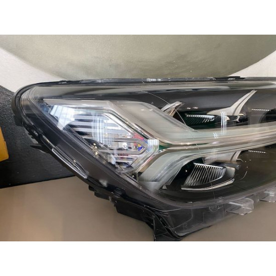 Right headlight VOLVO XC40 2018+ 31655982